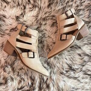 Crevo Jessamine Buckle Bootie Womens Sz 8.5 Tan Bone Boho Strappy Pointed Toe